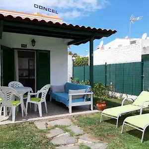 Bungalow With Private Garden Nex To Yumbo Center Holiday home